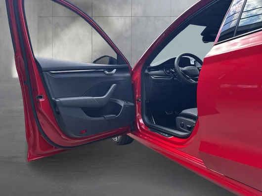 Bild eines Škoda Octavia Combi Sportline TSI mHEV DSG