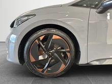 CUPRA Born 58/62 e-Boost 170kW/231PS in Mondstein-Grau