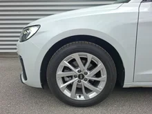 Thumbnail-Foto von Fahrzeug