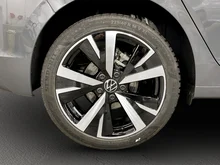 VW Golf Falco Edition mHEV DSG in Delfingrau Metallic