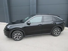 VW T-Roc Life eTSI DSG in Grenadillschwarz Metallic