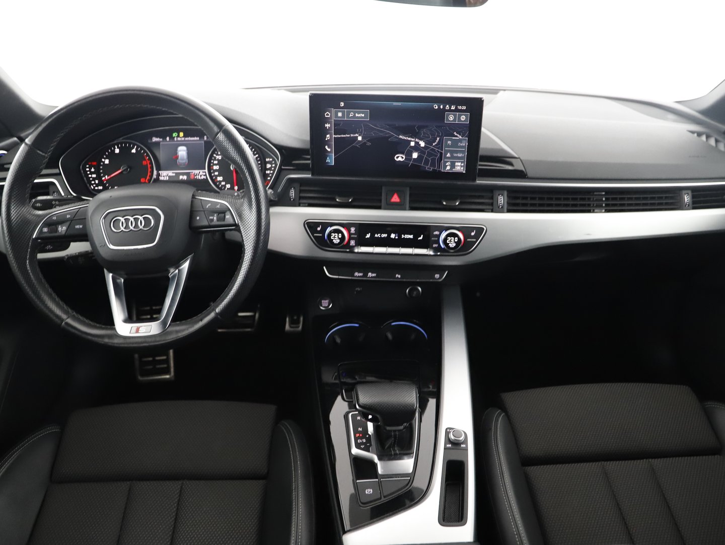 Audi A4 Avant 35 TDI advanced | Bild 17 von 21