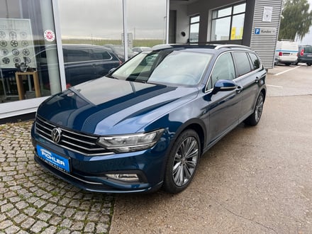 VW Passat Variant Business TDI 4MOTION DSG
