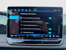 VW Tiguan Life eTSI DSG in Deep Black Perfleffekt