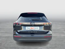 VW Tiguan Life eTSI DSG in Deep Black Perfleffekt