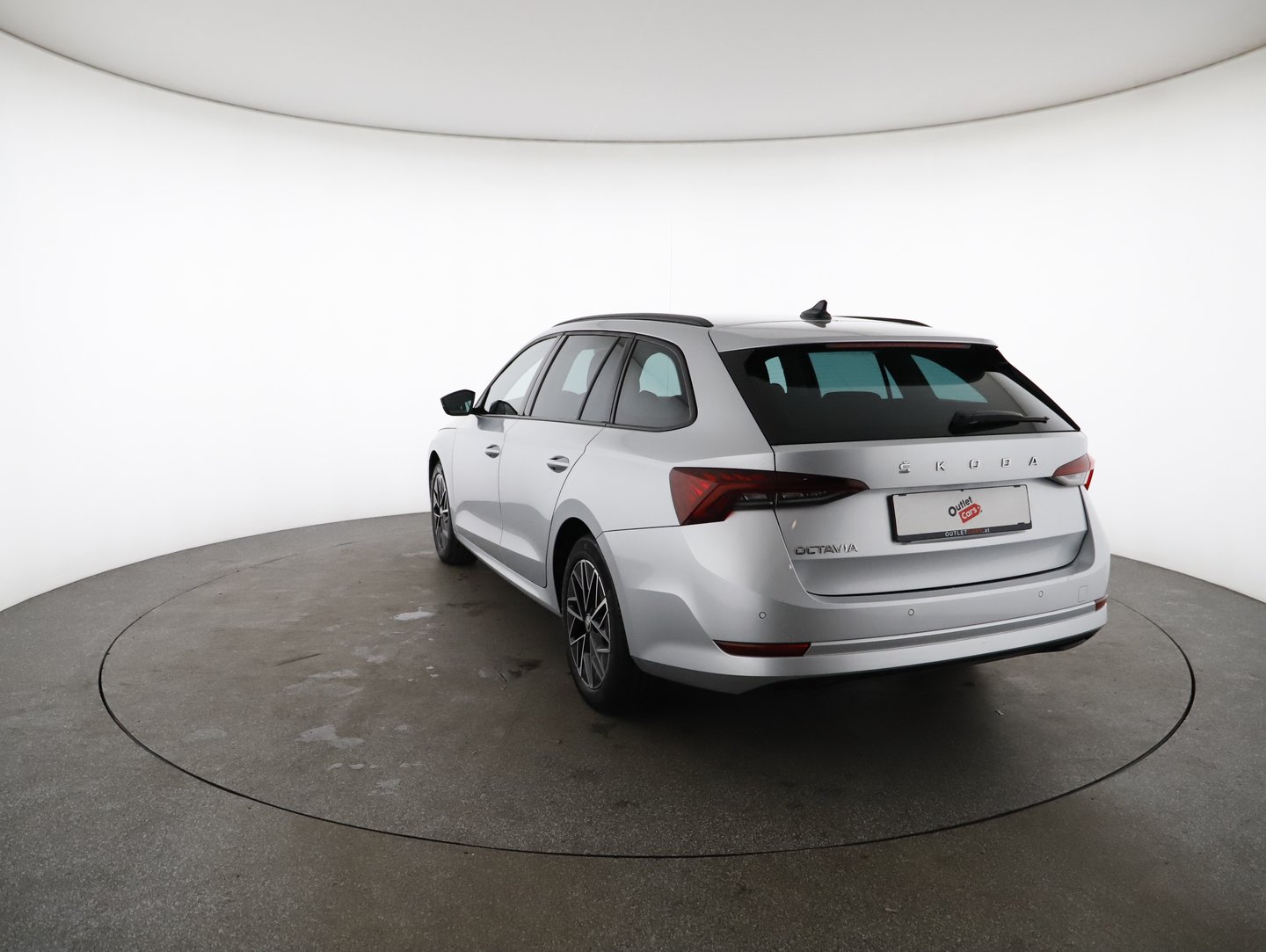 Škoda OCTAVIA Combi Ambition TDI | Bild 2 von 19