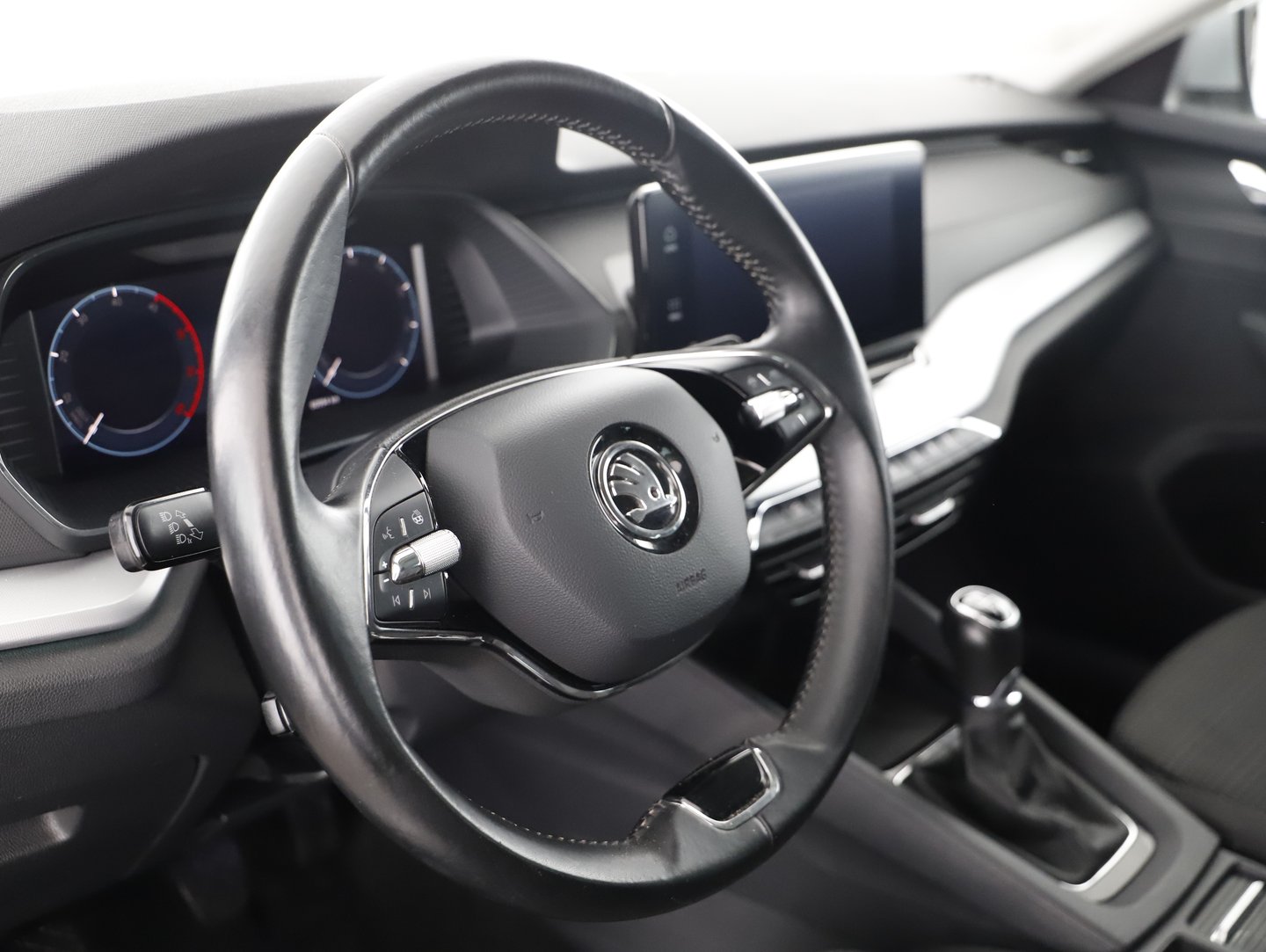 Škoda OCTAVIA Combi Ambition TDI | Bild 6 von 19