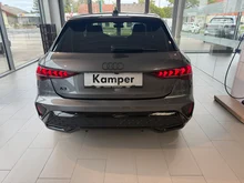 Audi A3 Sportback 45 TFSI e S line in Daytonagrau Perleffekt