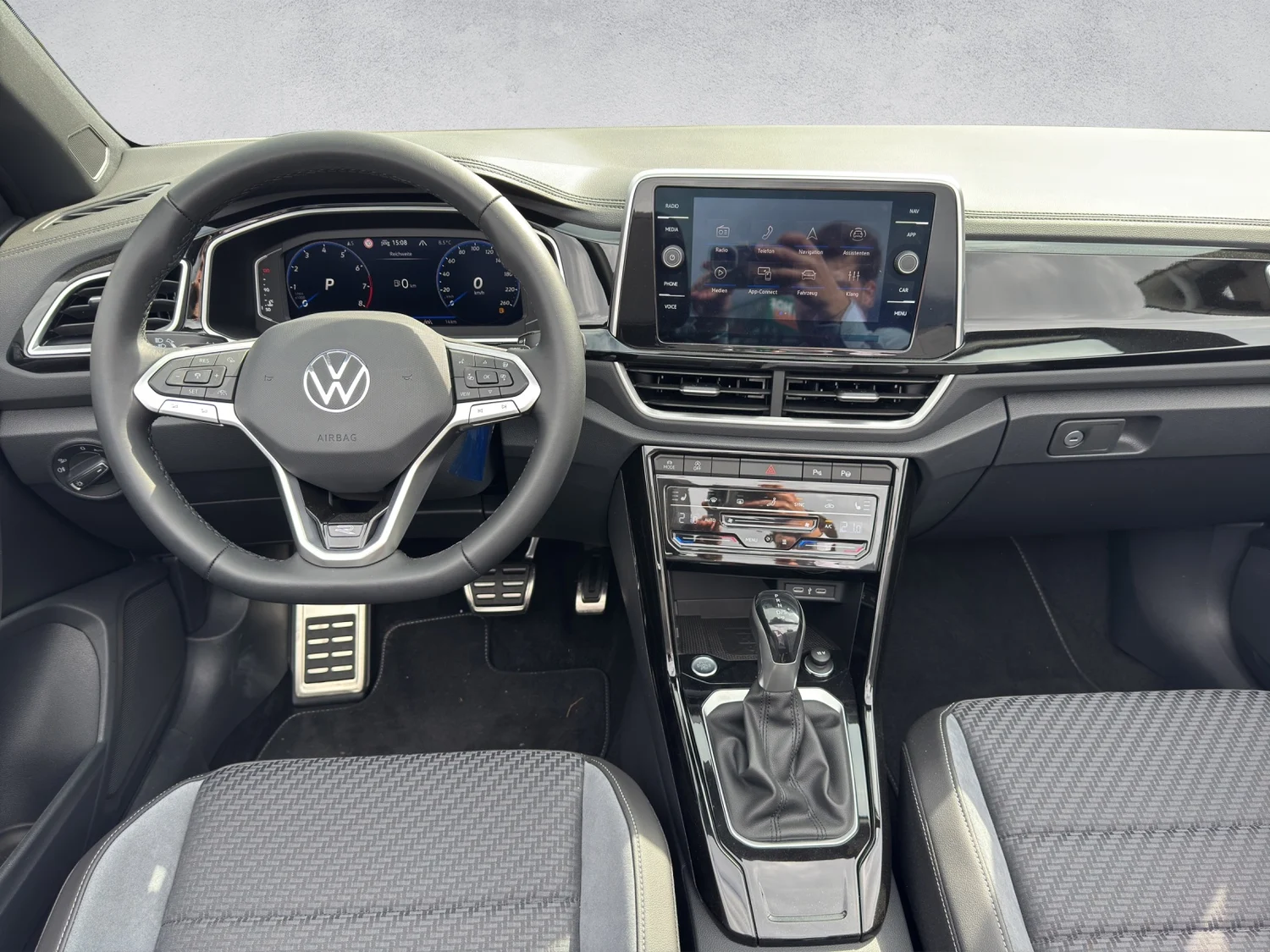 Bild eines VW T-Roc Cabriolet R-Line TSI DSG