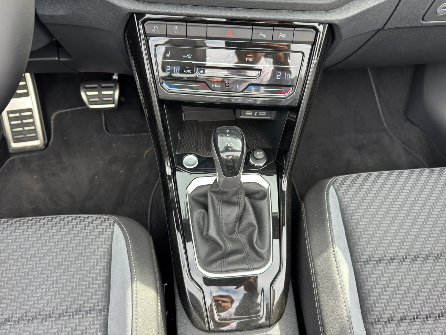 Bild eines VW T-Roc Cabriolet R-Line TSI DSG