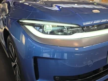 VW ID.Polo ID. Polo Style Edition+ 155 kW - 52 kWh in Celestial Blue Metallic