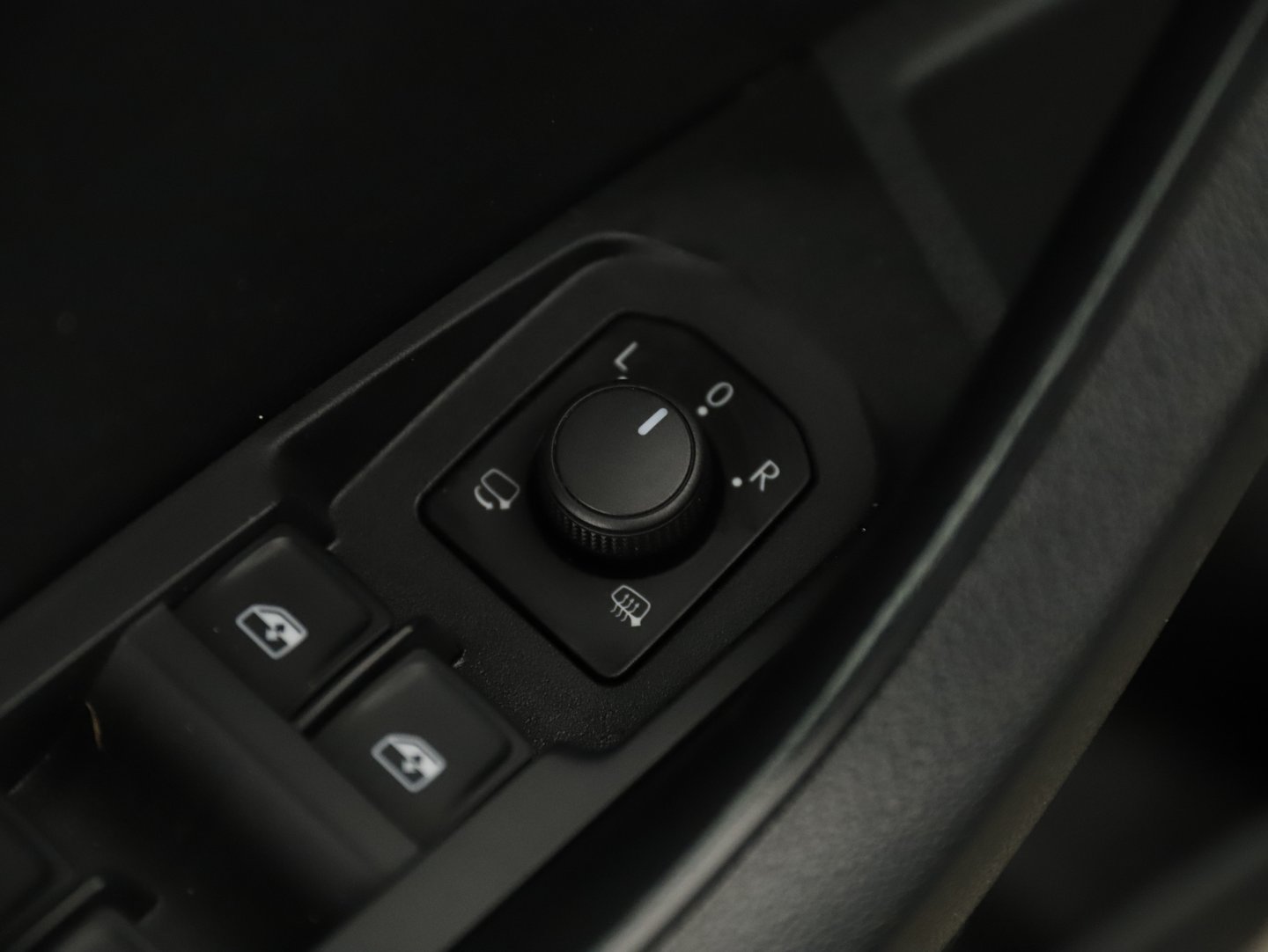 Škoda Karoq Ambition TDI | Bild 9 von 29