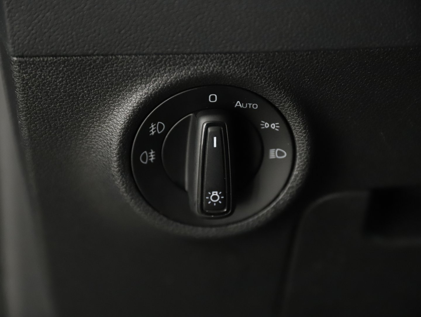 Škoda Karoq Ambition TDI | Bild 10 von 29