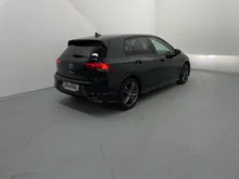 VW Golf R-Line TSI in Deep Black Perleffekt