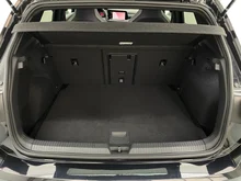 VW Golf R-Line TSI in Deep Black Perleffekt