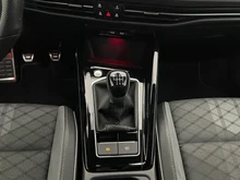 VW Golf R-Line TSI in Deep Black Perleffekt