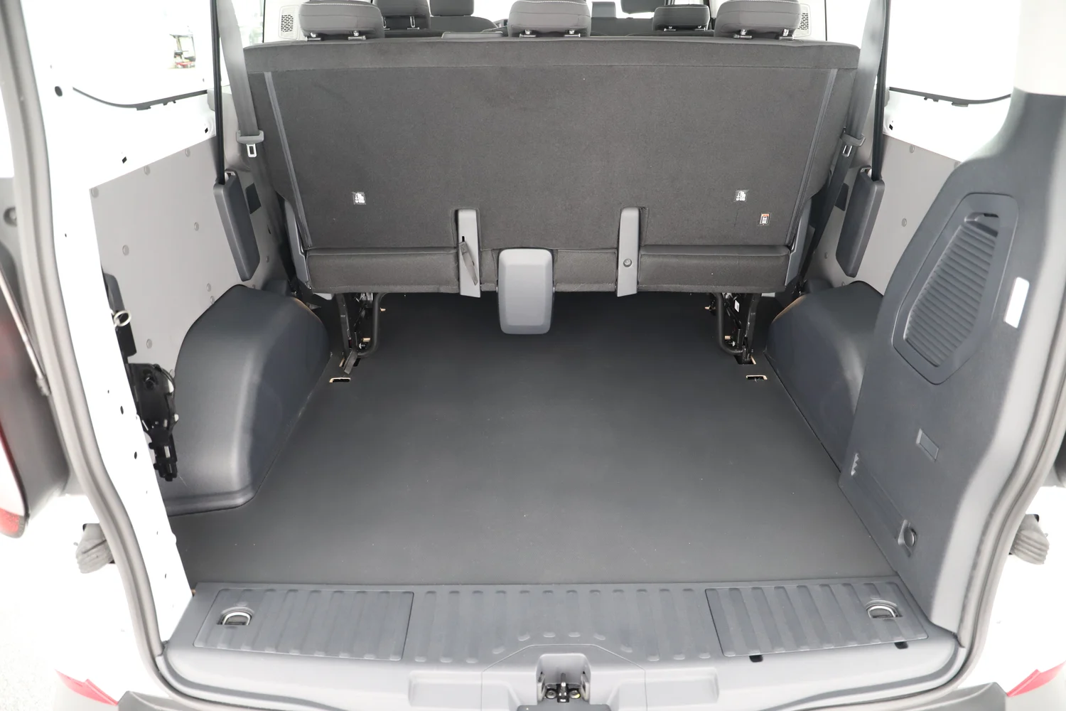 Bild eines Transporter Kombi LR TDI 4MOTION