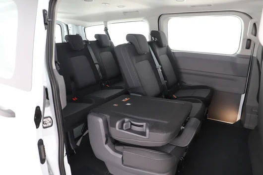 Bild eines Transporter Kombi LR TDI 4MOTION