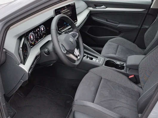 Bild eines VW Golf Rabbit mHEV DSG