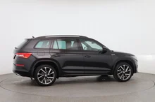 Škoda Kodiaq 4x4 SportLine TDI SCR DSG in black-magic-perleffekt