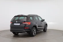 Škoda Kodiaq 4x4 SportLine TDI SCR DSG in black-magic-perleffekt