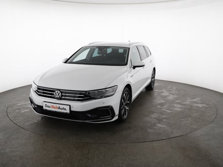 VW Passat GTE Variant