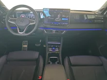 VW Tiguan R-Line TDI 4MOTION DSG in Oryxweiß Perlmutteffekt