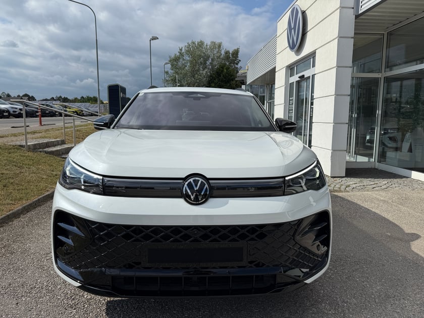 VW Tiguan R-Line TDI 4MOTION DSG