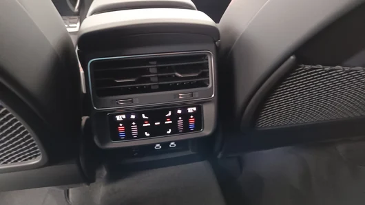 Bild eines Audi SQ8 TFSI quattro