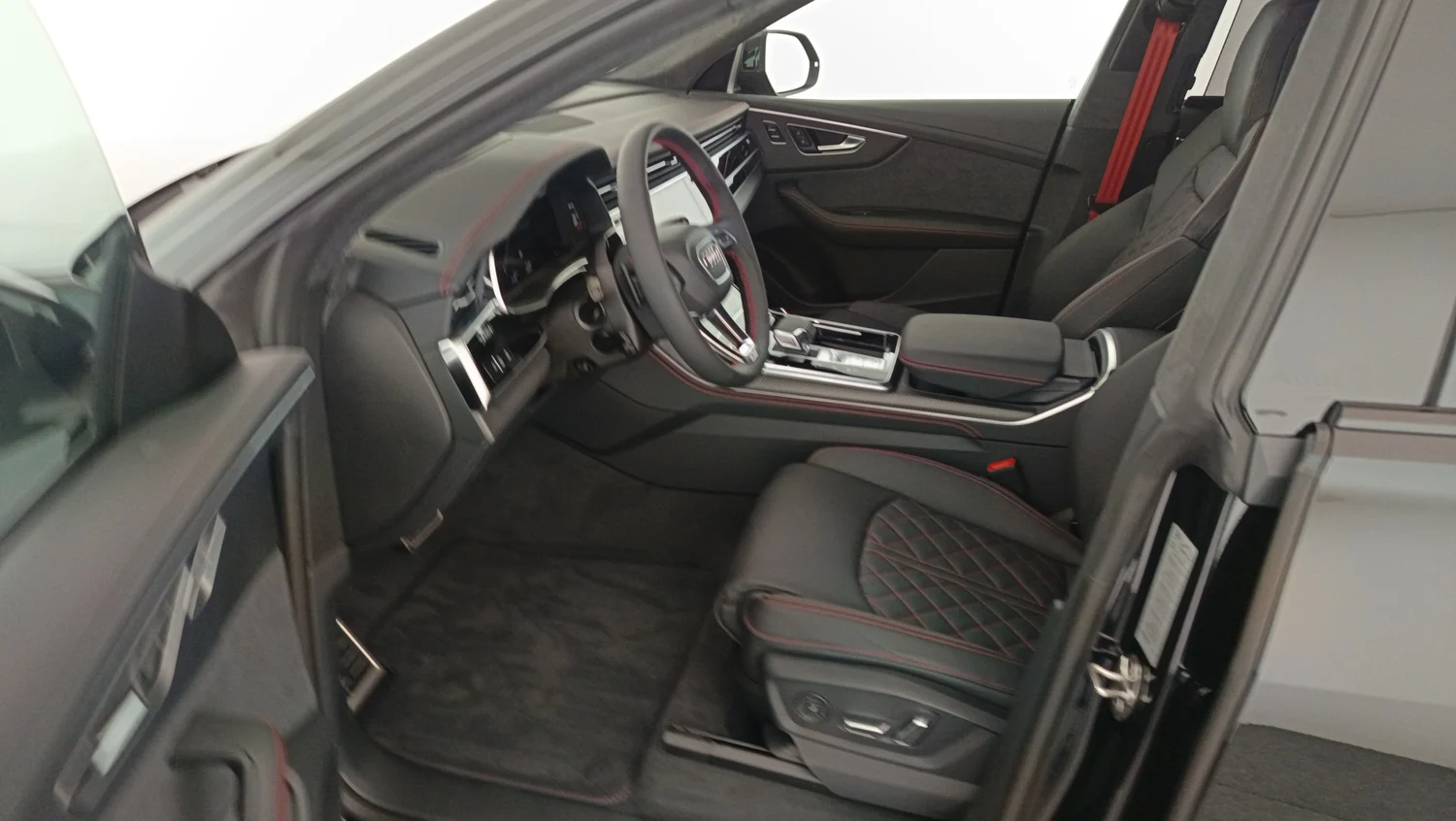 Bild eines Audi SQ8 TFSI quattro