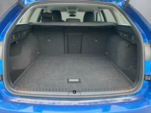 Škoda Octavia Combi Selection TDI DSG in Race-Blau Metallic