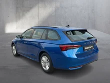 Škoda Octavia Combi Selection TDI DSG in Race-Blau Metallic