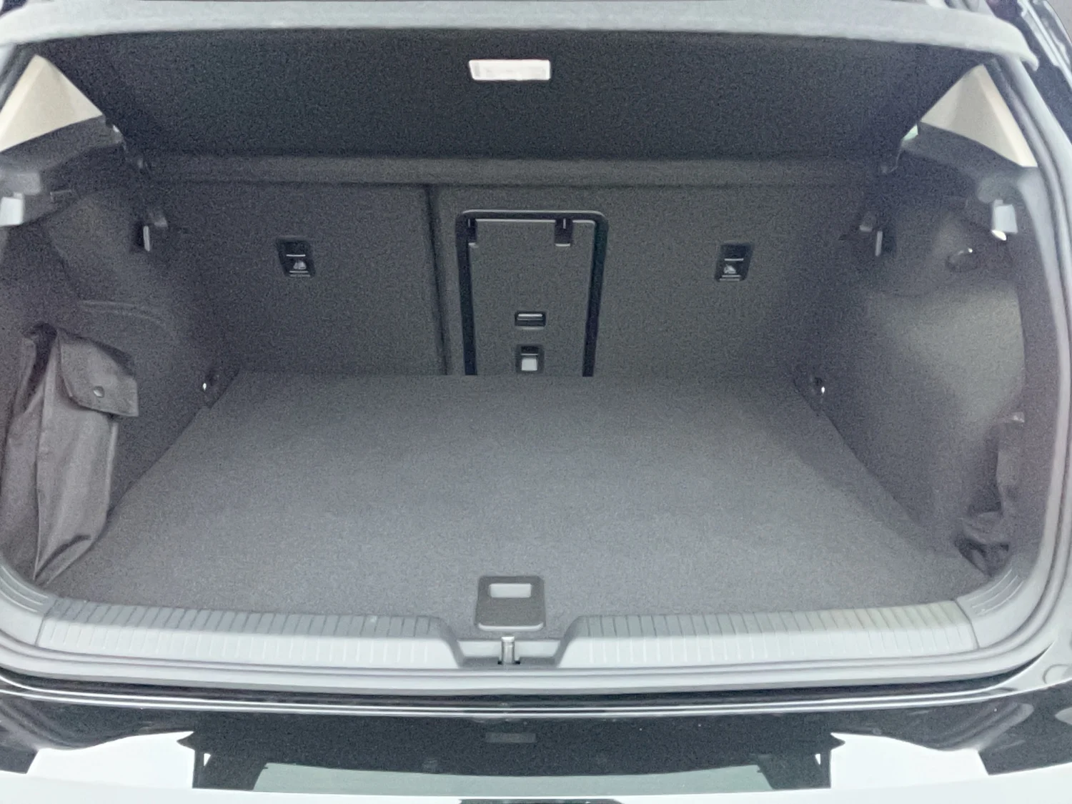 Bild eines VW Golf Rabbit eHybrid DSG 150 kW