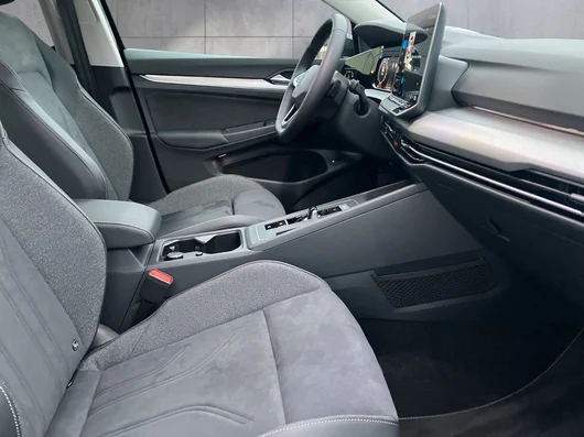 Bild eines VW Golf Rabbit eHybrid DSG 150 kW