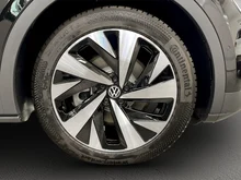 VW ID.4 Pro 210 kW Business in Grenadillschwarz Metallic