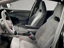 VW ID.4 Pro 210 kW Business in Grenadillschwarz Metallic