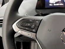 VW ID.4 Pro 210 kW Business in Grenadillschwarz Metallic