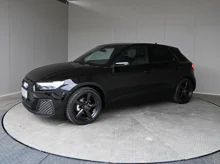 Thumbnail-Foto von Fahrzeug