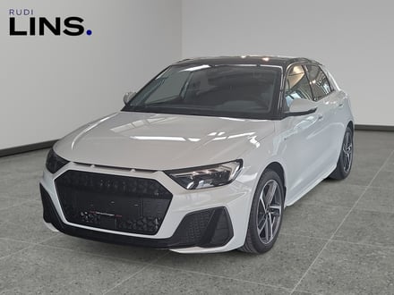 Audi A1 Sportback 25 TFSI S line