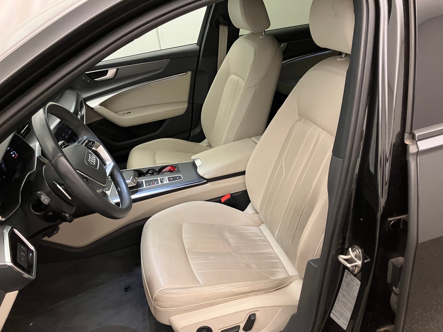 Audi A6 Avant 35 TDI | Bild 11 von 29