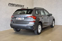 Škoda Kamiq Essence TSI DSG in Graphit-Grau Metallic