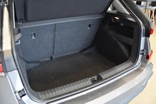 Škoda Kamiq Essence TSI DSG in Graphit-Grau Metallic