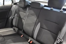 Škoda Kamiq Essence TSI DSG in Graphit-Grau Metallic