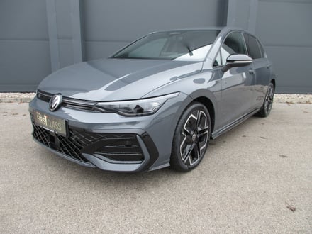 VW Golf Sport mHEV TSI DSG