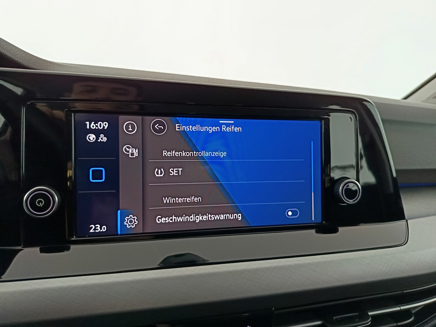 VW Golf Variant Life TDI | Bild 26 von 35