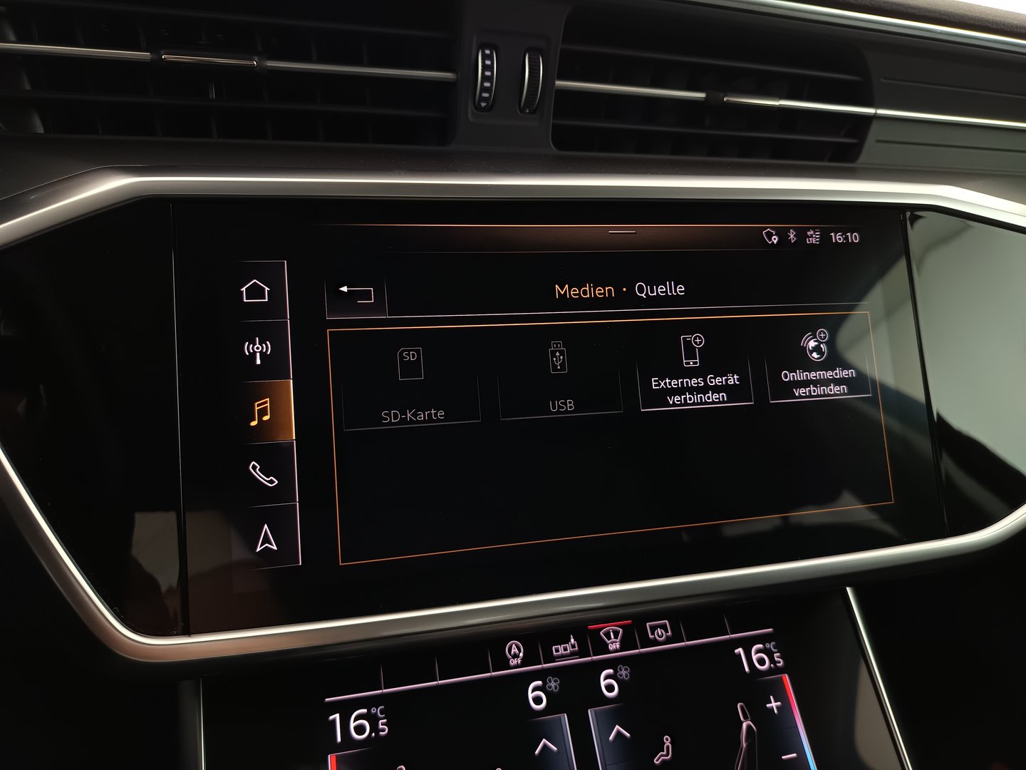 Audi A6 Avant 55 TFSI quattro | Bild 28 von 39