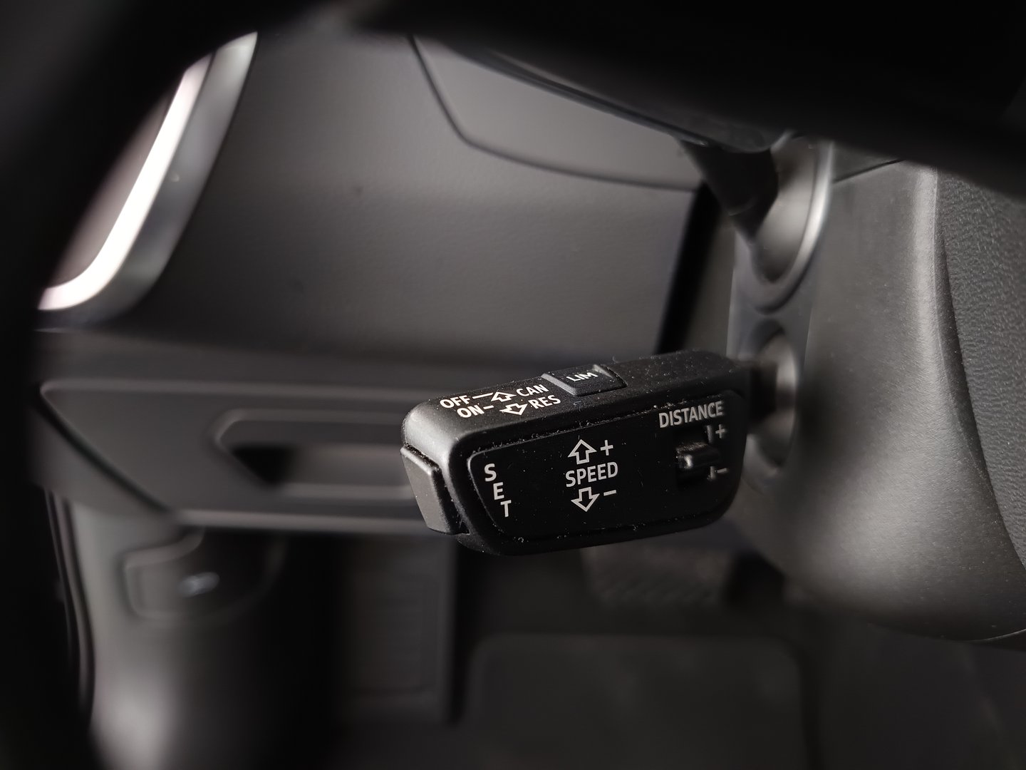 Audi A6 Avant 55 TFSI quattro | Bild 18 von 39