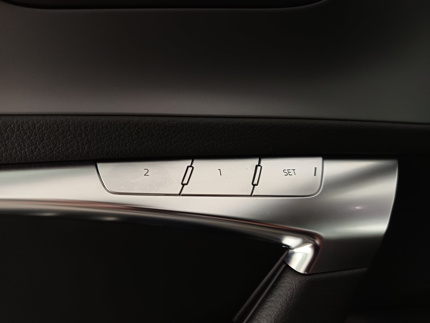 Audi A6 Avant 55 TFSI quattro | Bild 37 von 39