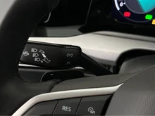 VW Golf Life mHeV TSI DSG in Mondsteingrau