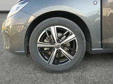 Thumbnail-Foto von Fahrzeug